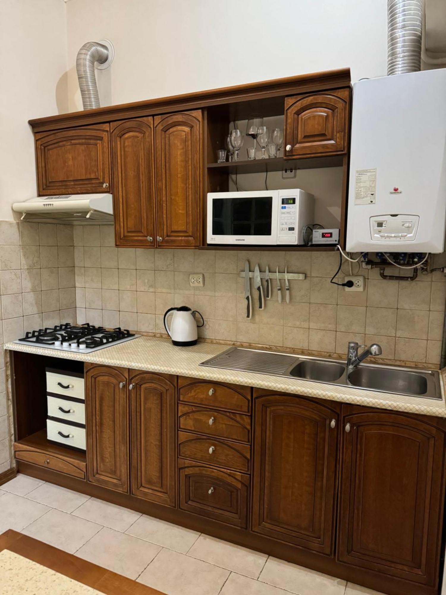 Stay Lviv Apartments Ngoại thất bức ảnh