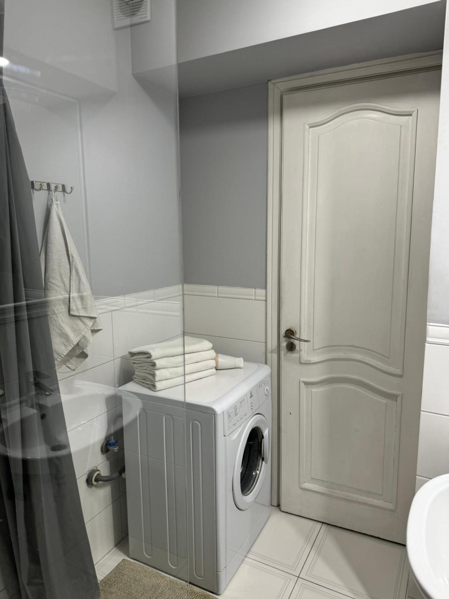Stay Lviv Apartments Ngoại thất bức ảnh