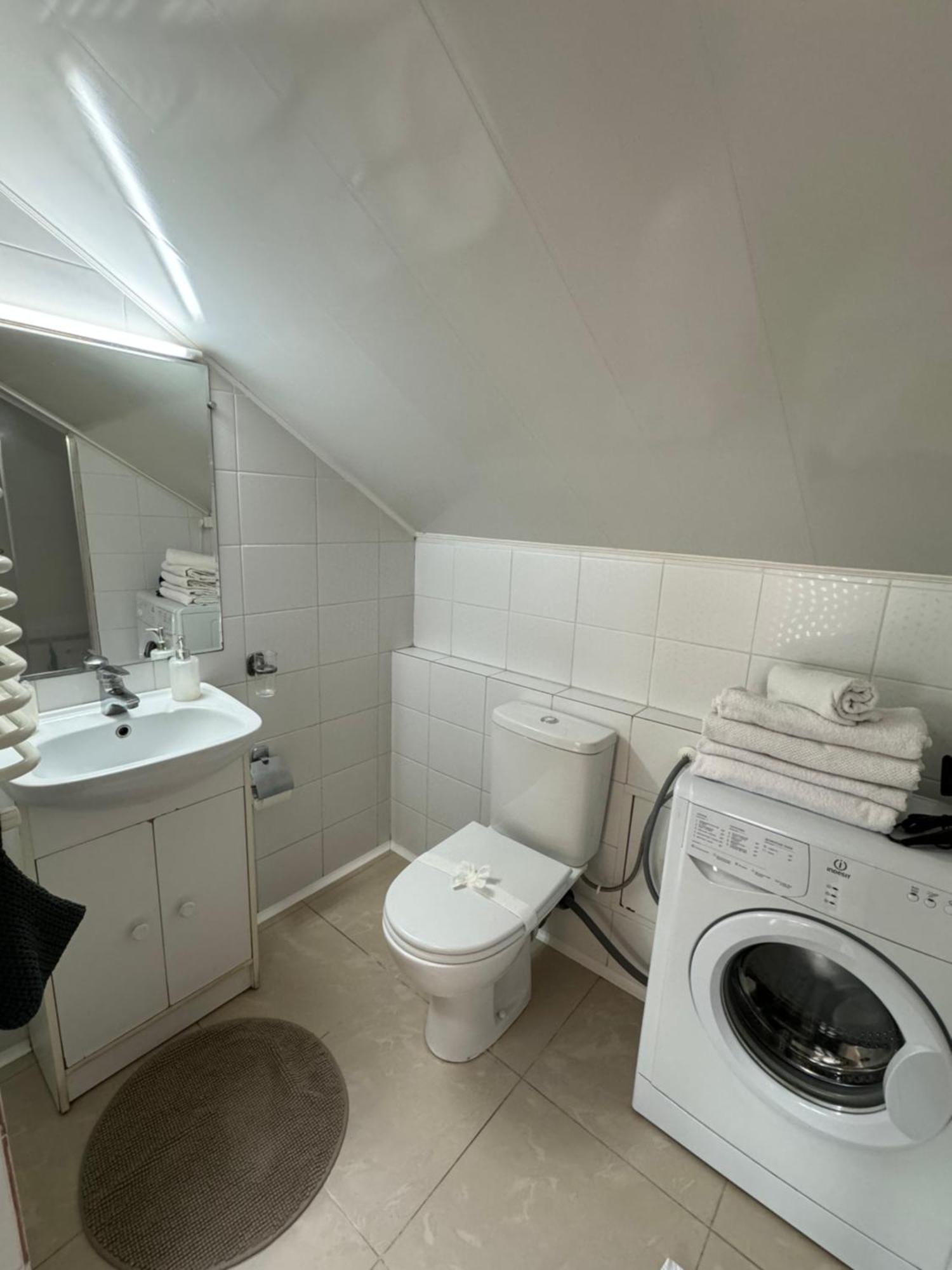 Stay Lviv Apartments Ngoại thất bức ảnh