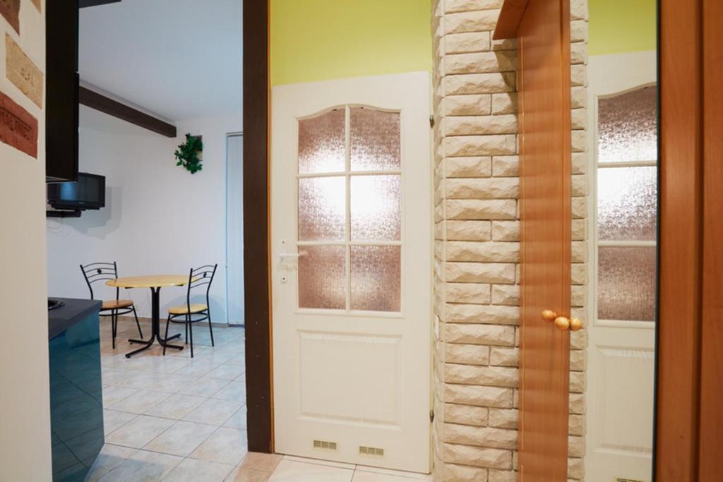 Stay Lviv Apartments Phòng bức ảnh